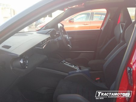 2025 Alfa Romeo Junior VELOCE 54KWH 280HP BEV €53,999