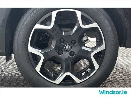 2025 Opel Mokka GS Hybrid 136hp Auto €34,995 thumbnail