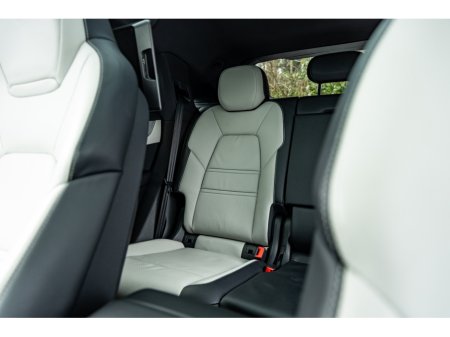 2024 Porsche Cayenne E-HYBRID 4DR AUTO *MEGA SPEC* €107,900 thumbnail