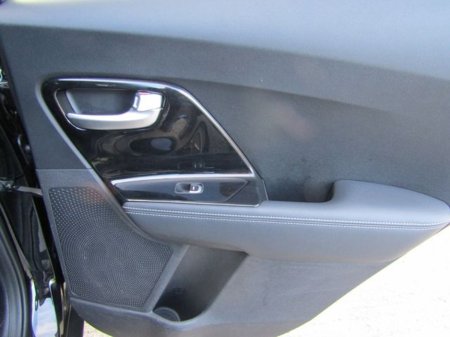 2018 Kia Niro Hybrid EXL 5DR Auto €15,950 thumbnail