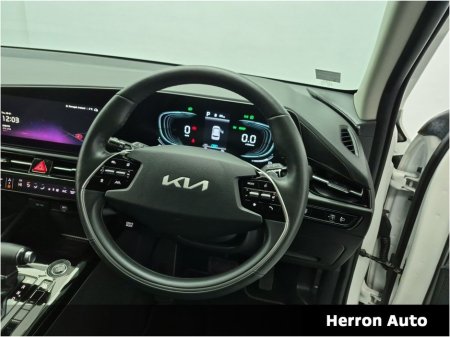2023 Kia Niro - thumbnail 7