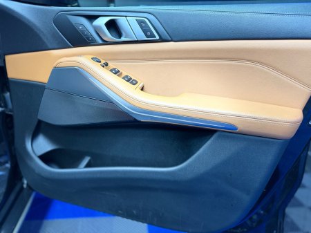 2019 BMW X5  €40,000 thumbnail