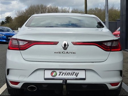 2019 Renault Megane - thumbnail 11