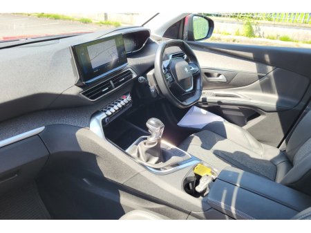 2021 Peugeot 5008 FL ALLURE PACK 1.5 BLUEHDI *** New Timing Chain and Belt / Virtual Dash / Sport Seats / Cruise Control *** €30,900