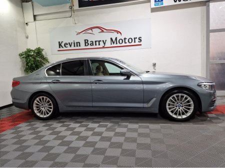 2018 BMW 5 Series 530E SE (PLUG IN HYBRID) AUTOMATIC **VERY LOW MILEAGE / 18
