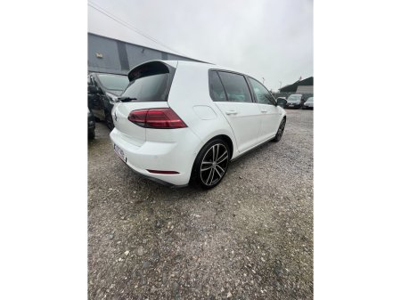 2017 Volkswagen Golf - thumbnail 4