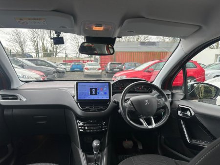 2017 Peugeot 208 - thumbnail 16