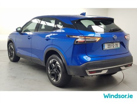 2025 Nissan Qashqai ePOWER QASHQAI SV €37,995 thumbnail