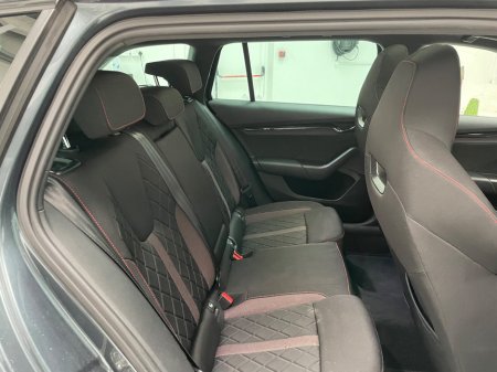 2021 Skoda Octavia - thumbnail 18