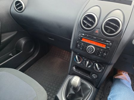 2011 Nissan Qashqai 1.6 XE ISS €3,500 thumbnail