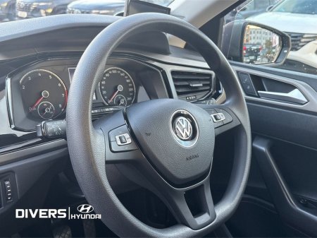 2021 Volkswagen Polo Trendline €17,945 thumbnail