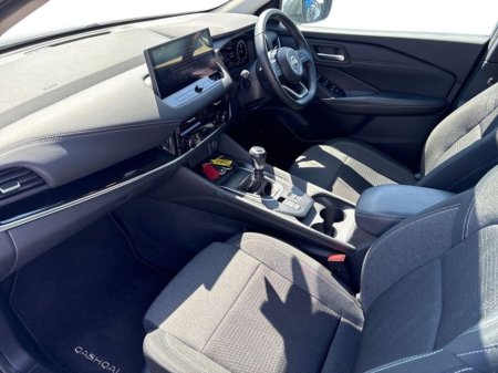 2024 Nissan Qashqai 1.3 PET MILD HYBRID SV PREMIUM €36,950