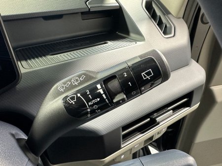 2026 Kia PV5 K4 Passenger 5 Seater €47,500 thumbnail