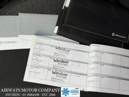 2021 Renault Clio ICONIC 1.0T MANUAL - LOW KMS €14,995 thumbnail