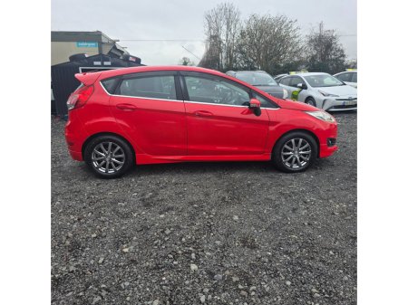 2015 Ford Fiesta - thumbnail 11