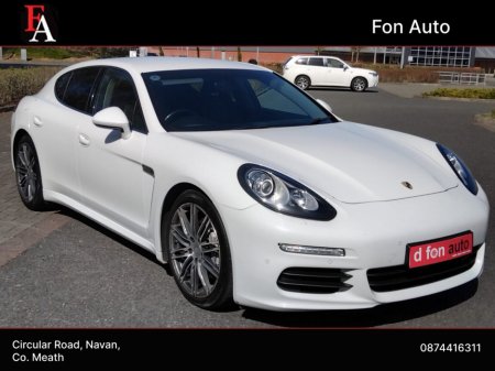 2015 Porsche Panamera - thumbnail 9