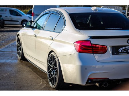 2016 BMW 3 Series 330e M Sport €14,995 thumbnail