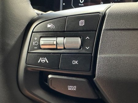 2026 Kia Sportage K3 1.6 Crdi Magma Red €46,900 thumbnail