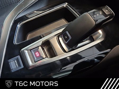 2020 Peugeot 3008 - thumbnail 9