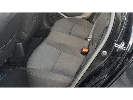 2022 Renault Clio Dynamique TCe 90 €14,450 thumbnail