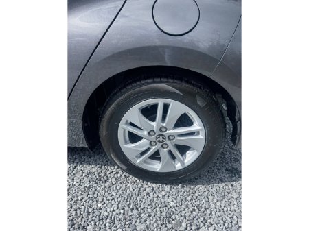 2022 Toyota Yaris - thumbnail 11