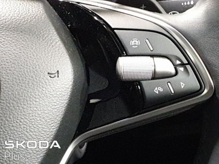 2024 Skoda Octavia Combi Selection Box 1.5TSI 115bhp DSG MHEV €35,950 thumbnail