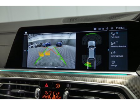 2022 BMW X5 xDrive45e M Sport €64,950 thumbnail