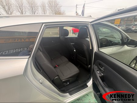 2013 Kia Carens - thumbnail 6