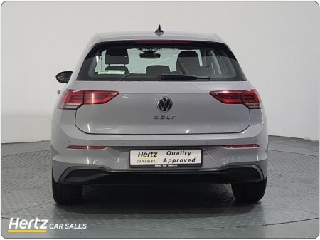 2024 Volkswagen Golf LIFE 110HP TSI Petrol Manual €25,495 thumbnail