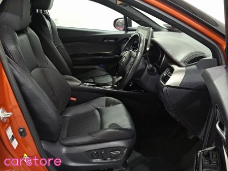 2020 Toyota C-HR 2.0 HYBRID LAUNCH EDITION €24,880 thumbnail