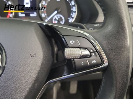 2024 Skoda Octavia - thumbnail 25