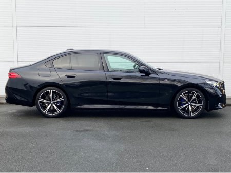 2024 BMW 5 Series 520i MSPORT 4DR AUTO €55,995 thumbnail