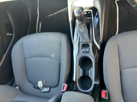 2020 Toyota Corolla - thumbnail 11