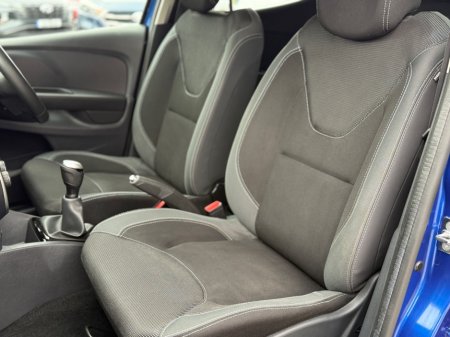 2018 Renault Clio - thumbnail 27