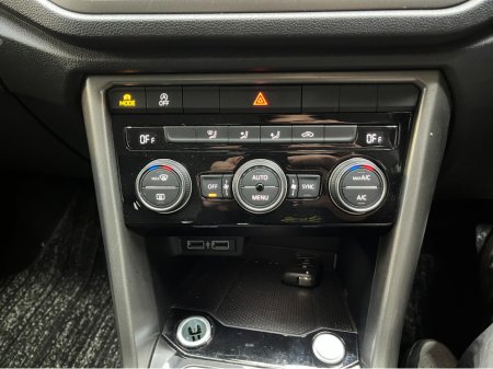 2020 Volkswagen T-Roc - thumbnail 19