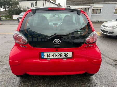 2014 Toyota Aygo 1.0 AURA BI-TONE 4DR €5,990 thumbnail