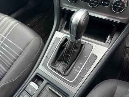 2015 Volkswagen Golf  €13,490 thumbnail