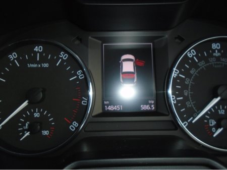 2016 Skoda Octavia 1.4 TSI SE L 150PS 5DR AUTO €11,999 thumbnail