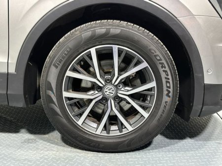 2019 Volkswagen Tiguan Comfortline 2.0 Tdi 150BHP Sunroof €23,800 thumbnail