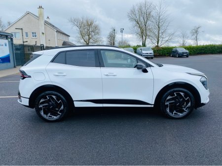 2023 Kia Sportage - thumbnail 4