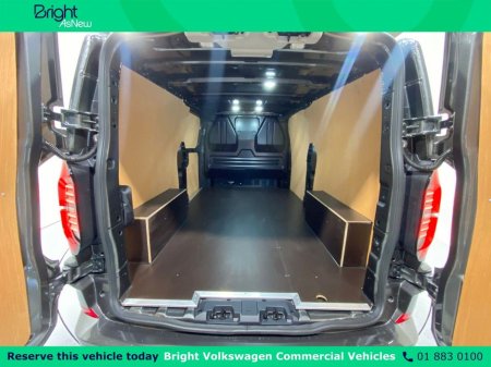 2026 Volkswagen Transporter - thumbnail 18