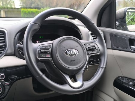 2018 Kia Sportage - thumbnail 18