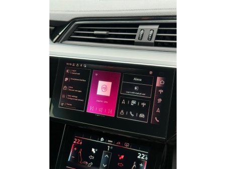 2024 Audi Q8 - thumbnail 29