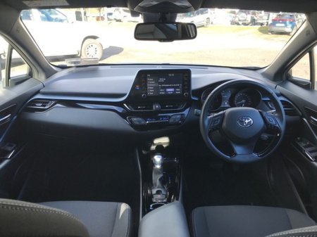 2022 Toyota C-HR - thumbnail 8