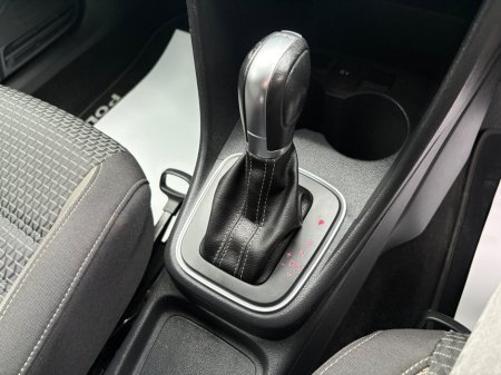 2016 Volkswagen Polo 1.2 TSI 5DR 90HP Crosspolo €12,900 thumbnail