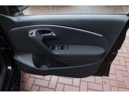 2017 Volkswagen Polo 1.2TSI COMFORTLINE PLUS 5DR HATCHBACK AUTOMATIC // AS NEW CONDIITION // // BUY WITH CONFIDENCE AA AND SIMI APPROVED DEALER 2026 // €12,950 thumbnail