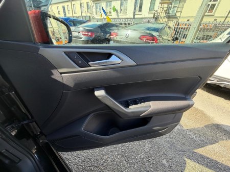 2018 Volkswagen Polo - thumbnail 37