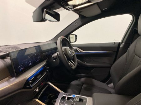 2025 BMW i4 - thumbnail 7