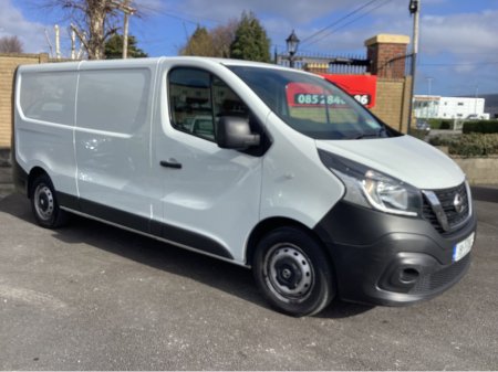 2019 Nissan NV300 - photo 2