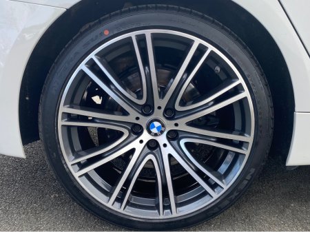 2018 BMW 5 Series - thumbnail 11